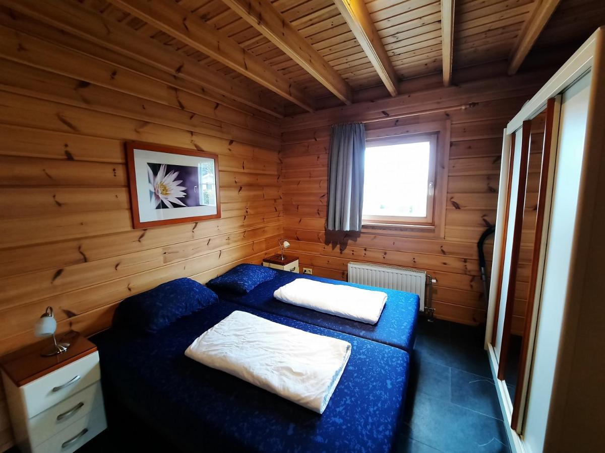Holiday Park Dennenbos โอชต์คาเปลเล ภายนอก รูปภาพ