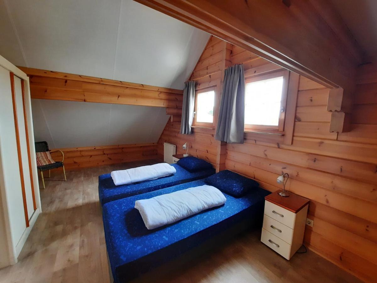 Holiday Park Dennenbos โอชต์คาเปลเล ภายนอก รูปภาพ